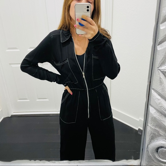 Black zipper jumpsuit - Picture 2 of 12